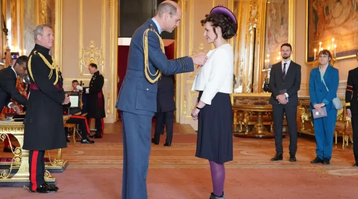 Carers Support Trustee receives an MBE from Prince William